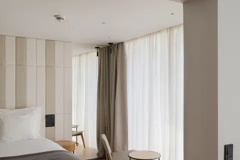 Lumen Hotel & The Lisbon Light Show in Lissabon — foto 19