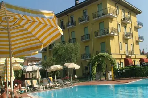 Hotel Bella Peschiera in Peschiera del Garda — foto 20