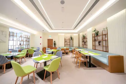 Hilton Garden Inn Dubai Al Mina in Dubai — foto 6