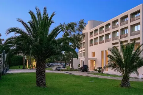 Plaza Resort Hotel in Athene