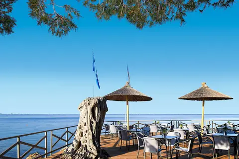 Blue Dolphin Hotel in Metamorfosis, foto 15