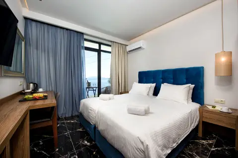 Golden Mare Barbati Hotel in Μπαρμπάτι — foto 15