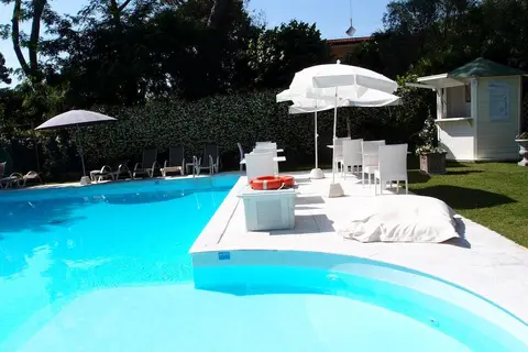 Jr Resort Logos Forte dei Marmi in Forte Dei Marmi