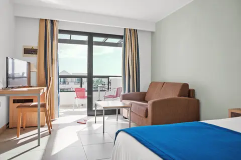 Hotel Pocillos Playa in Puerto del Carmen — foto 14