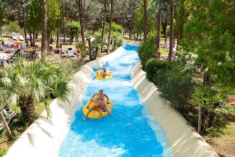 Verde Azzurro Holiday Village in Cingoli — foto 6