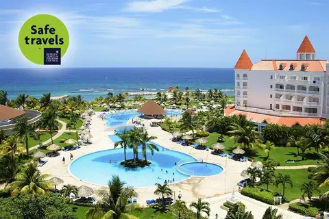 Bahia Principe Luxury Runaway Bay in Runaway Bay