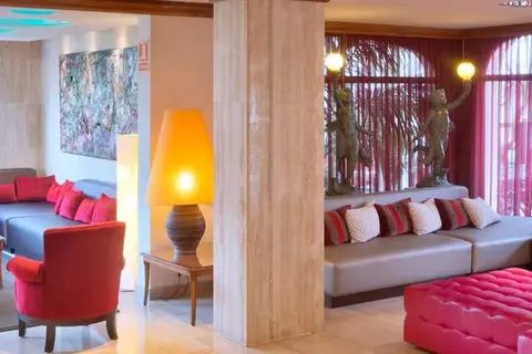Monica Hotel in Cambrils — foto 26