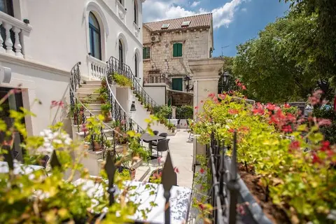 Hotel Porin Heritage in Makarska — foto 2