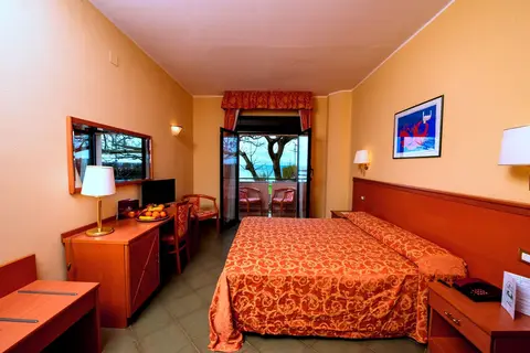 TH Cinisi - Hotel Florio Park in Terrasini