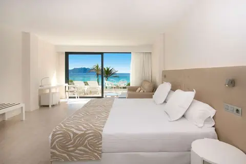 Iberostar Waves Cala Millor in Cala Millor — foto 3