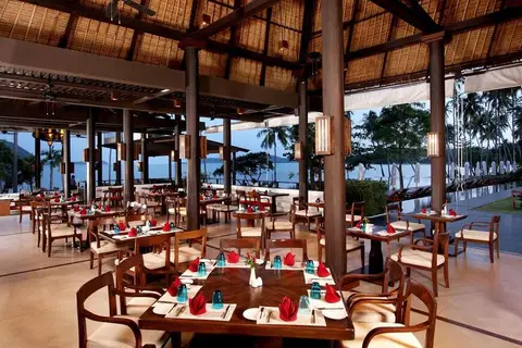 The Vijitt Resort Phuket in The Lago Condominium Naiharn Beach Phuket, foto 16