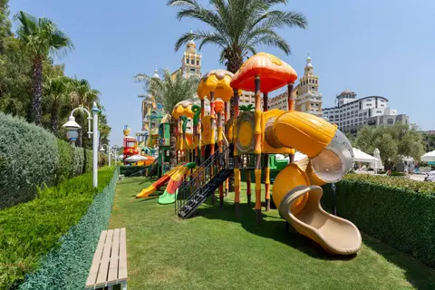 Royal Holiday Palace Hotel in Aksu — foto 9