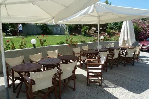 Akti Hotel in Μόλυβος — foto 8