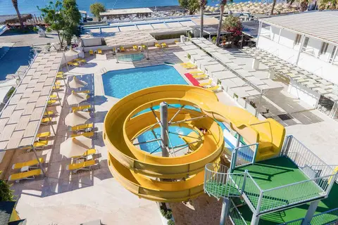Petunya Beach Resort in Bodrum