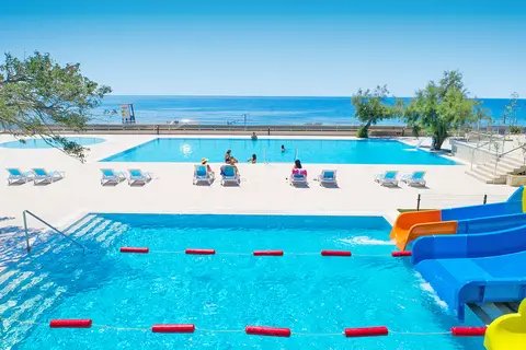 Pearl Beach Hotel in Canj — foto 23