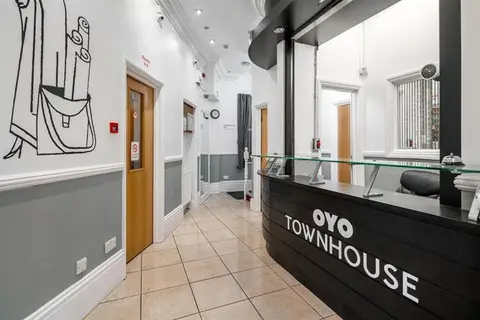 OYO Townhouse New England Victoria in Londen, foto 11