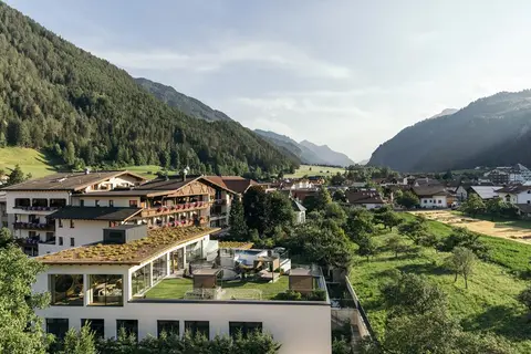 Gartenhotel Linde in Ried im Oberinntal