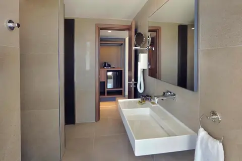 Nelia Beach Hotel in Ayia Napa — foto 23