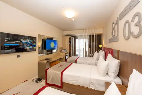 Ramada by Wyndham Istanbul Pera in Beyoğlu — foto 21