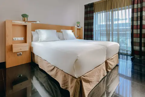 Apartamentos Hesperia Barcelona Fira in L'hospitalet De Llobregat — foto 25