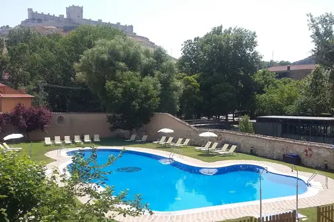 AZZ Penafiel Las Claras in Peñafiel — foto 9