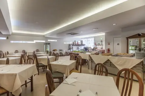 Atismar Hotel in Quarteira — foto 6