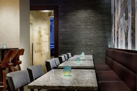 Distrikt Hotel New York City, Tapestry Collection by Hilton in New York — foto 5
