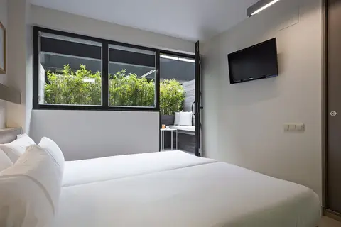 Aparthotel Barcelona Montjuic in Barcelona