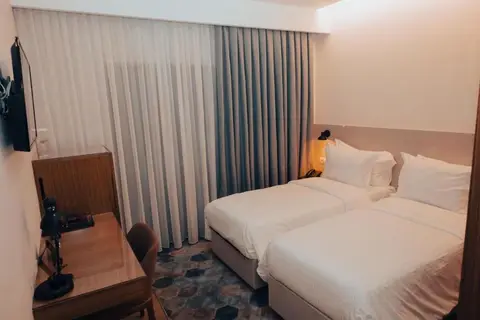 Hotel Theatro in Tirana — foto 14
