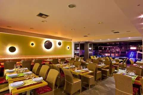 Flegra Palace Hotel in Πευκοχώρι — foto 18