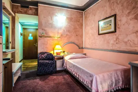 Grazia Deledda in Sassari, foto 6