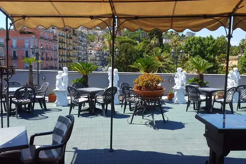 Hotel Real Ortobotanico in Napels, foto 11