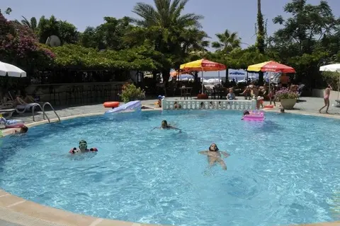 Azak Hotel in Alanya — foto 5