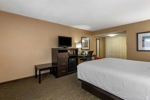 Best Western Palm Beach Lakes in West Palm Beach — foto 17