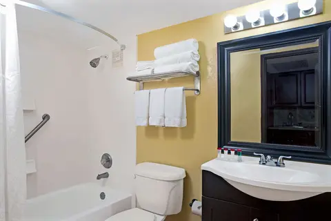 Ramada Plaza by Wyndham Marco Polo Beach Resort in Sunny Isles Beach — foto 22