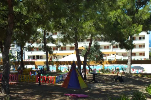 Fly & Go Tuntas Family Suites in Kuşadası — foto 14