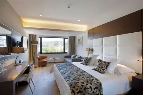 Amathus Beach Hotel in Limassol — foto 4