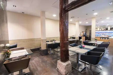 Petit Palace Tres Cruces Hotel in Madrid — foto 17
