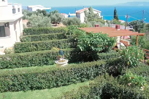 Nostimon Emar in Λουρδάτα — foto 8