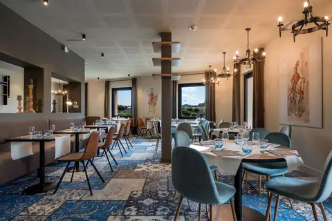 Hotel Les Chevaliers in Carcassonne — foto 18