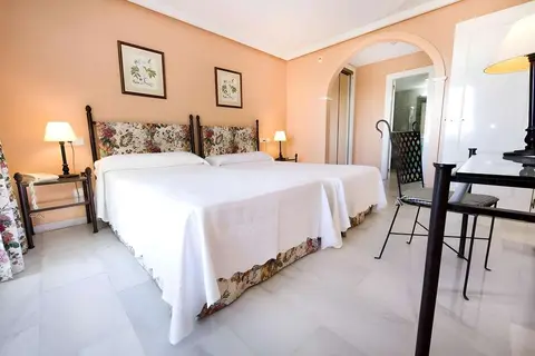 Aparthotel Monarque Sultan in Marbella — foto 27