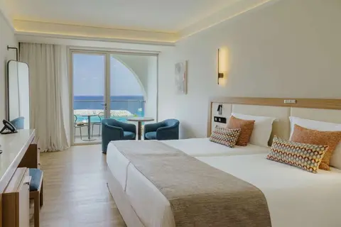 The Golden Coast Beach Hotel in Paralimni, foto 4