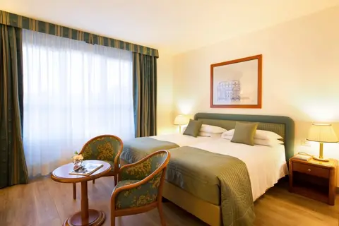 Starhotels Business Palace in Milaan — foto 8