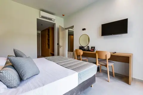 White Olive Elite Laganas in Laganas Municipal Unit — foto 10