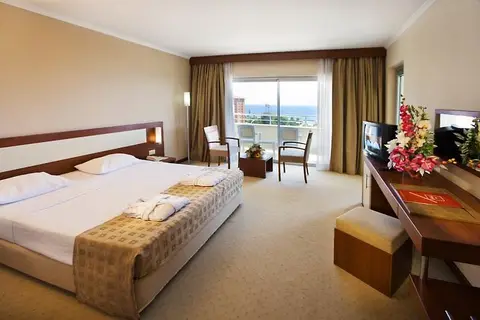 Timo Deluxe Resort Hotel in Alanya — foto 9