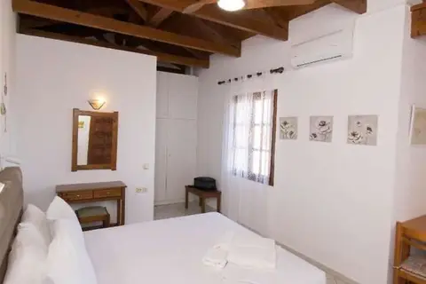 Rena Apartments in Δημοτική Ενότητα Γουβών — foto 11