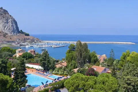 Hotel Kalura in Cefalu — foto 19