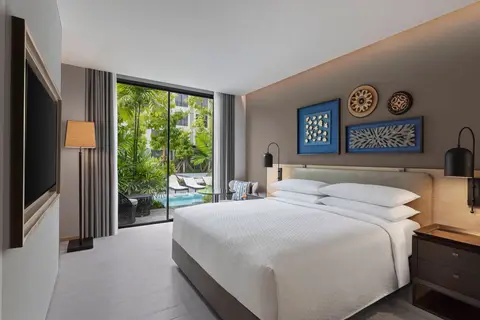 Four Points by Sheraton Phuket Patong Beach Resort in ภูเก็ต — foto 2