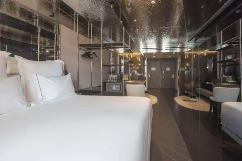 Adia Aluma Athens Curio Collection by Hilton in Athene — foto 4
