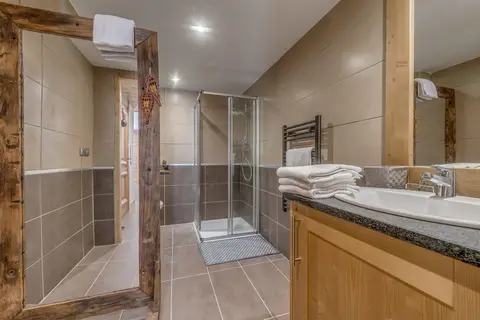 Résidence Hôtelière les Balcons Etoilés in Champagny en Vanoise — foto 8